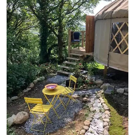 Fabulous Glamping Yurt *